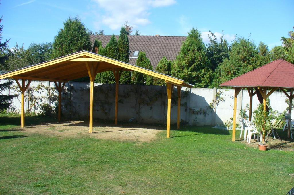 Gyoergyi Haus Buk Quarto foto